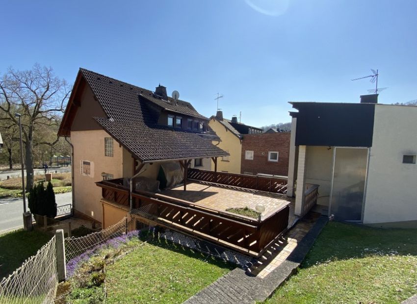 Aarbergen-Rückershausen: Zwei Häuser, ein Zuhause – oder Ihre neue Kapitalanlage!
