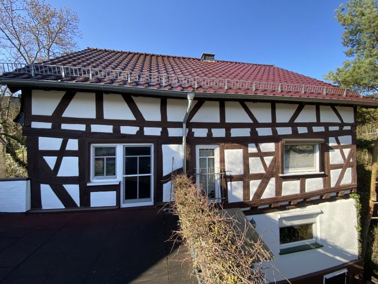 Aarbergen-Panrod: Charmantes Fachwerkhaus mit Heizung von 2023, kein Denkmalschutz!