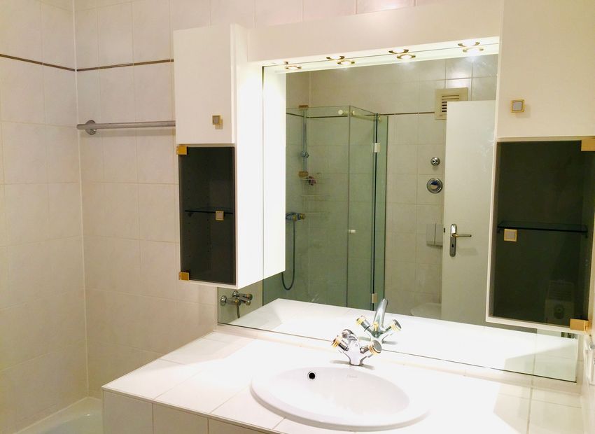 Helle 3,5 Zimmer Maisonette-Wohnung mit Einbauküche im Herzen von Oestrich-Winkel
