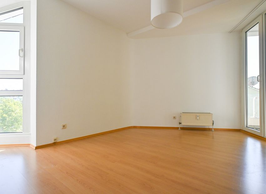 Wiesbaden: Außergewöhnliche 3-Zimmerwohnung in der Aarstraße!
