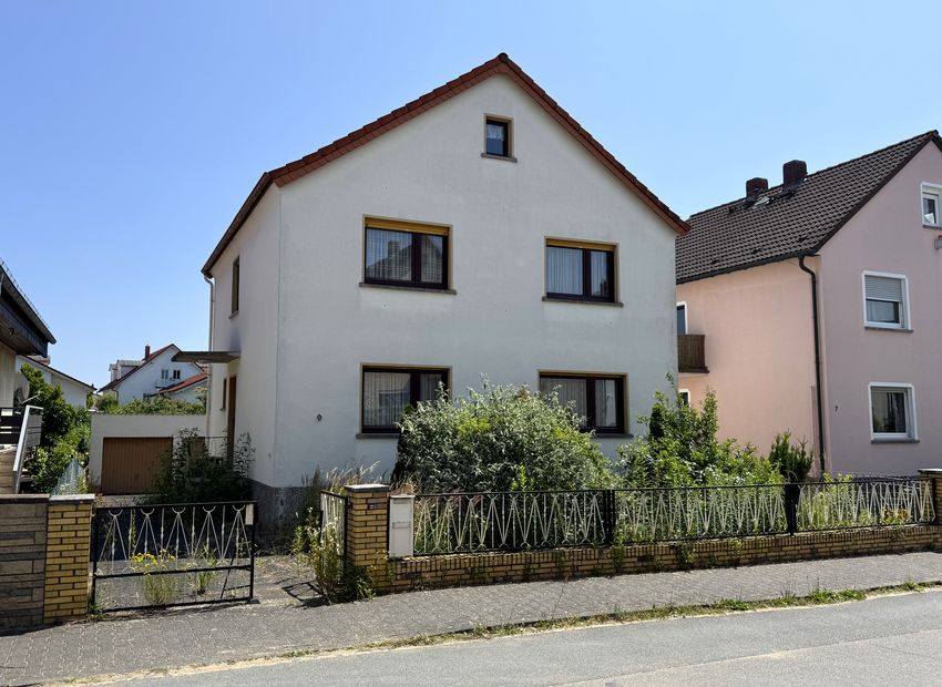 Mörfelden Walldorf! Ca. 693m² großes Abrissgrundstück in Bahnhofsnähe.
