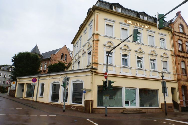 Bad Ems: Wohn- und Geschäftshaus in zentraler Lage!
