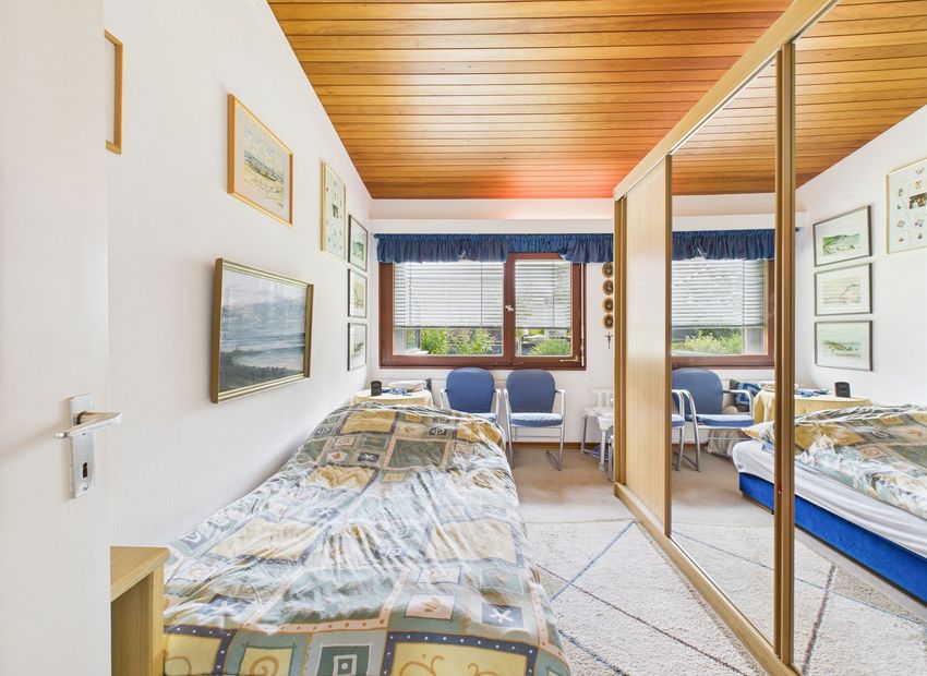 Wehrheim: Wohlfühl-Bungalow mit großem Garten – ein seltenes Angebot!
