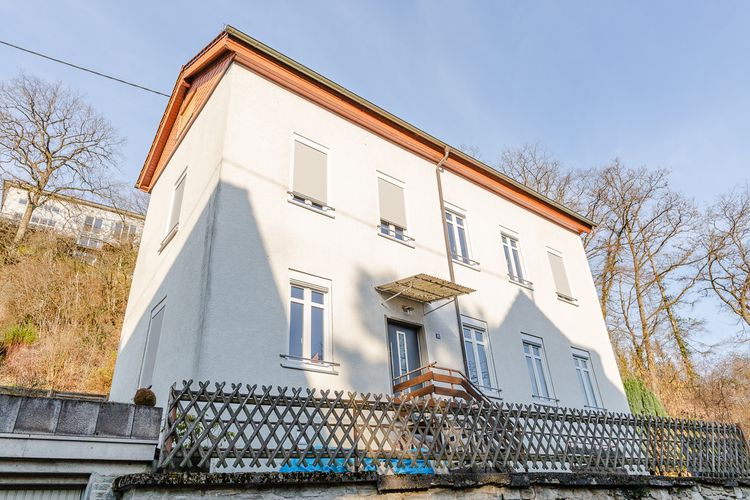 Wiesbaden - Sonnenberg: Mehrgenerationenwohnen oder Kapitalanlage!