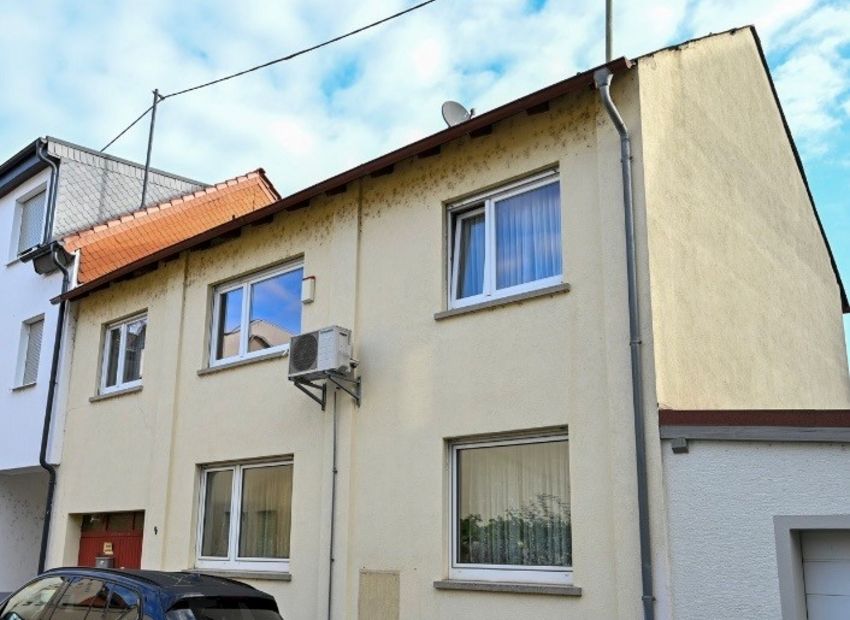 Attraktives Reihenmittelhaus in zentraler, dennoch ruhiger Lage von Geisenheim!