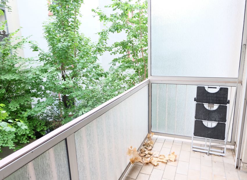 Frankfurt-Holzhausenstraße! 3-Zimmer-Wohnung mit Balkon.