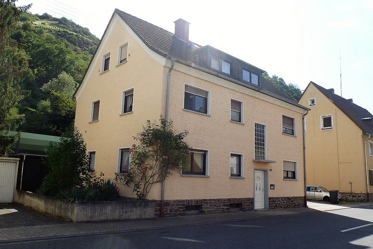 St. Goarshausen: 3-FHmit Nebengebäude zur Selbstnutzung oder zum Vermieten!