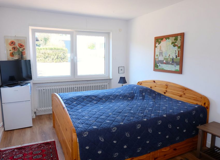 Battenberg! Freistehendes Einfamilienhaus mit 180-Grad-Panoramablick über die Rheinebene.