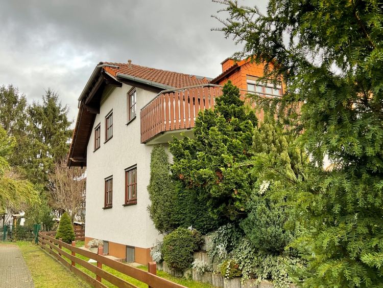 Nauheim: Klassische Doppelhaushälfte zum Verlieben
