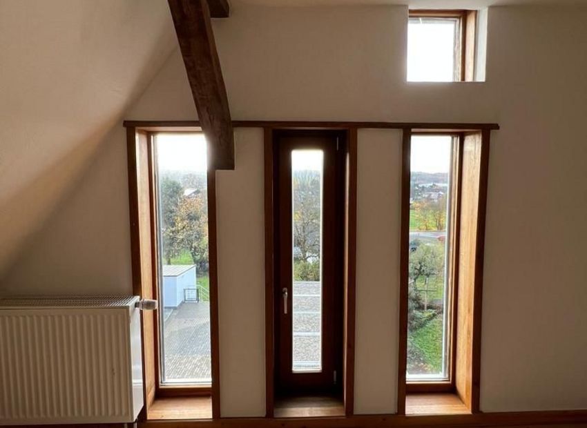 Gemeinde Merenberg: -Kapitalanlage oder Generationshaus- renoviertes Zweifamilienhaus (Fachwerkhaus)