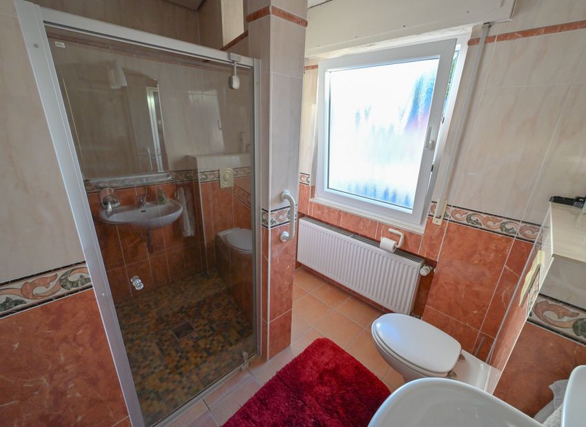 Attraktives Reihenmittelhaus in zentraler, dennoch ruhiger Lage von Geisenheim!