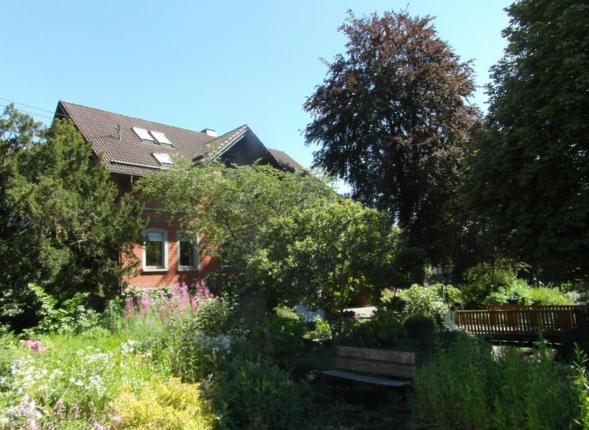 Freilingen: Alles unter einem Dach- Arbeiten, Wohnen, oder Generationshaus mit herrlichem Areal